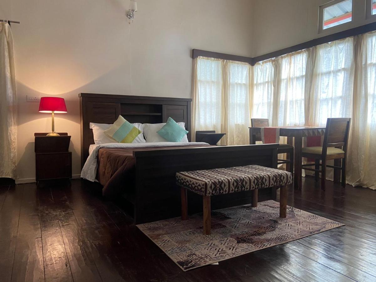Montevideo Boutique Homestay Shillong Luaran gambar