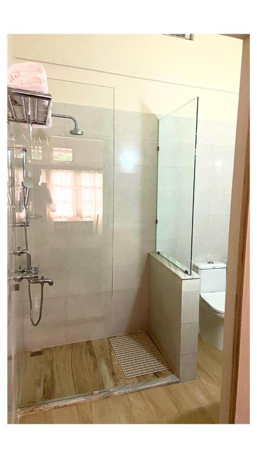 Montevideo Boutique Homestay Shillong Luaran gambar